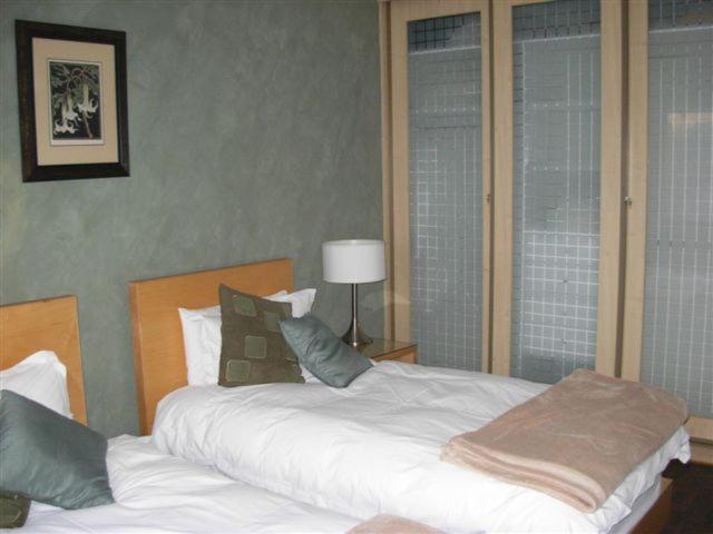 Liongate Bed And Breakfast Эденвейл Номер фото