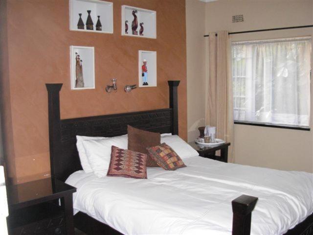Liongate Bed And Breakfast Эденвейл Номер фото
